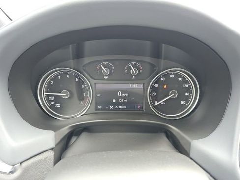 Used 2023 Buick Enclave Essence FWD image 17