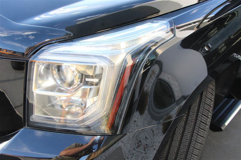 Used 2019 GMC Yukon Denali w/ Denali Ultimate Package AWD/4WD image 30