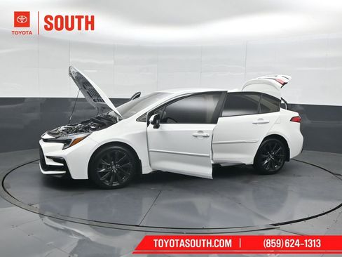 Used 2023 Toyota Corolla SE FWD image 52