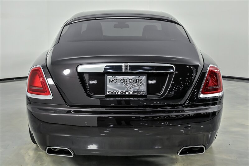 Used 2015 Rolls-Royce Wraith RWD image 8