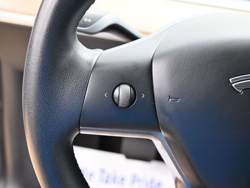 Used 2020 Tesla Model Y Long Range AWD/4WD image 15