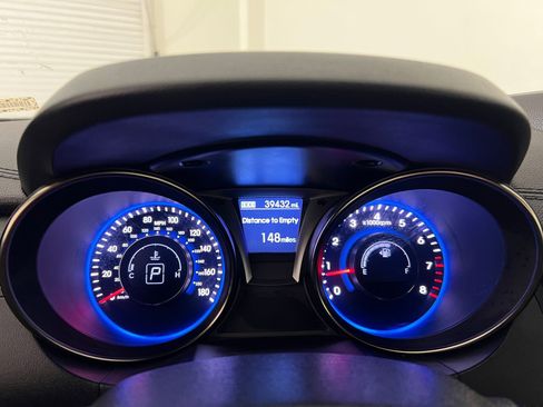 Used 2013 Hyundai Genesis 3.8 image 19