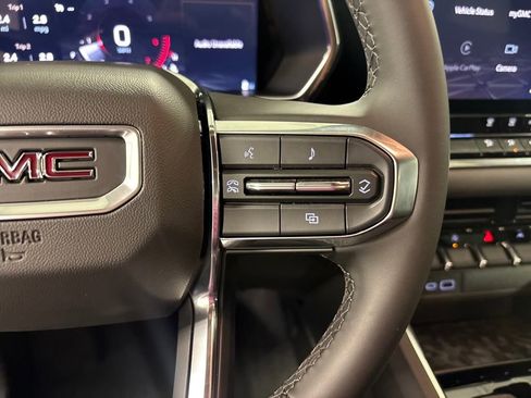 New 2026 GMC Canyon Elevation image 28