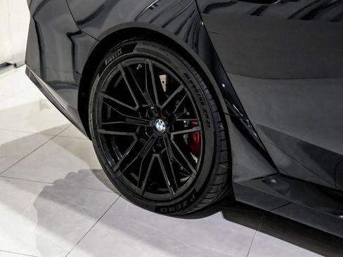 Used 2025 BMW M5 w/ Carbon Package image 59