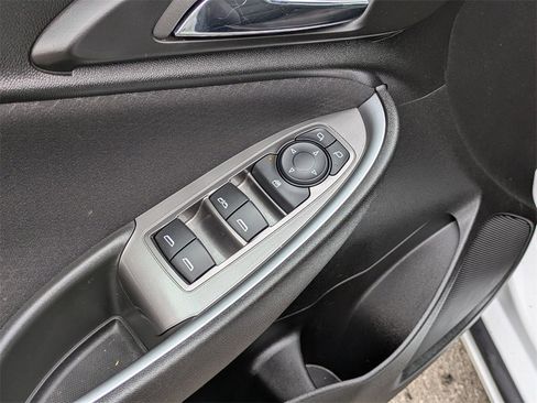 Used 2024 Chevrolet Malibu LT image 13