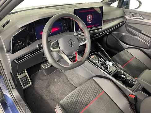 New 2026 Volkswagen GTI SE image 3