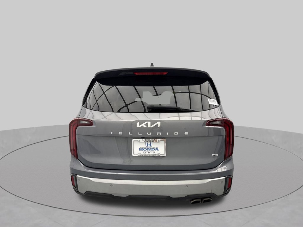 Used 2024 Kia Telluride S AWD/4WD image 8