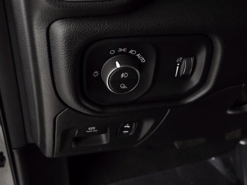 Certified 2022 RAM 1500 Big Horn w/ Trailer Tow Group image 23