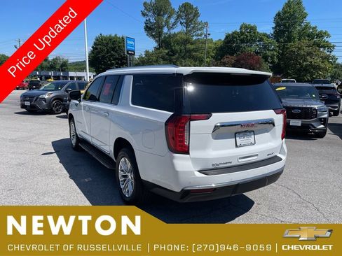 Used 2023 GMC Yukon XL SLT AWD/4WD image 43