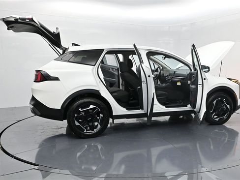New 2026 Kia Sportage S image 51