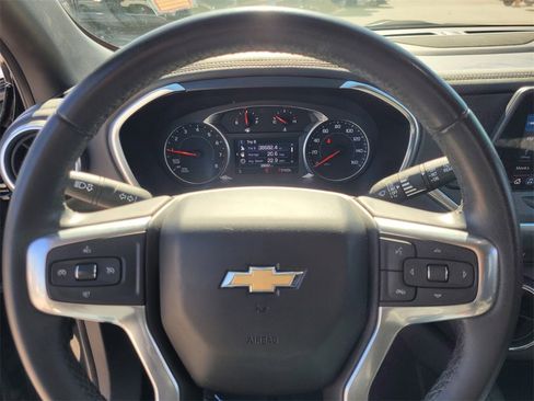 Used 2020 Chevrolet Blazer LT image 29