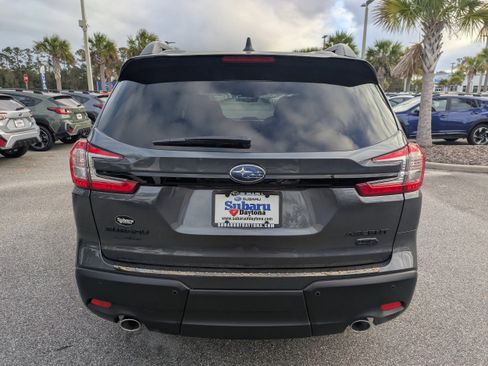 New 2025 Subaru Ascent Bronze Edition image 5