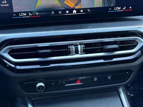 Used 2024 BMW i4 eDrive35 w/ Premium Package image 20