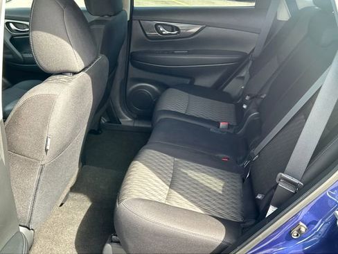Used 2020 Nissan Rogue SV w/ Premium Package AWD/4WD image 25