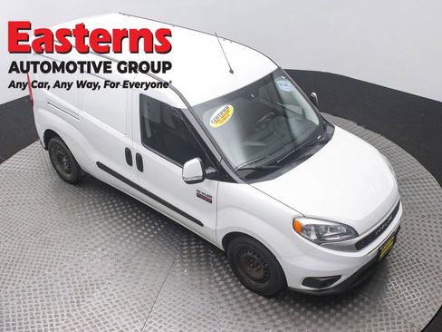 Used 2021 RAM ProMaster City Tradesman SLT FWD image 3