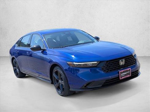 Used 2026 Honda Accord Sport image 3