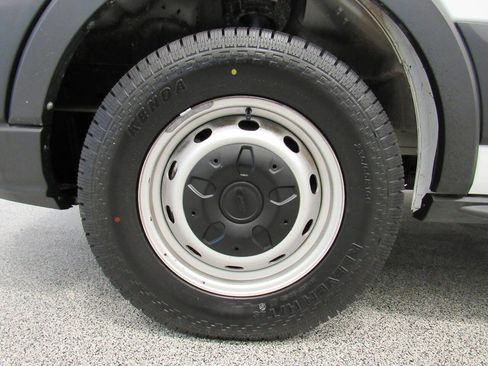 Used 2022 Ford Transit 250 Medium Roof w/ Load Area Protection Package RWD image 10