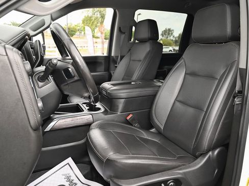 Used 2021 Chevrolet Silverado 2500 LTZ w/ LTZ Premium Package AWD/4WD image 22