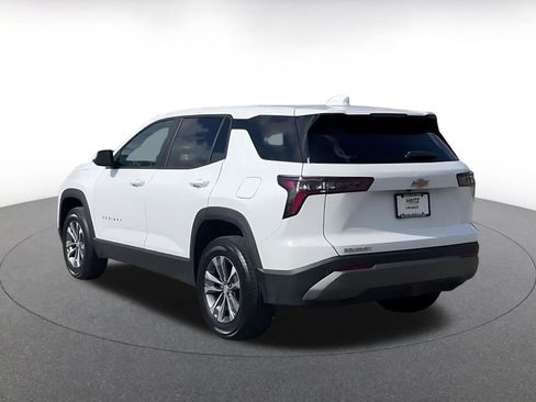 Used 2025 Chevrolet Equinox LT image 10