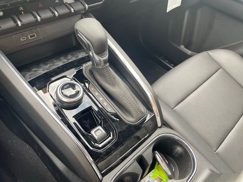 New 2026 GMC Canyon Elevation w/ Convenience Package image 18