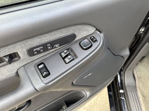Used 2003 Chevrolet Silverado 1500 SS AWD/4WD image 57