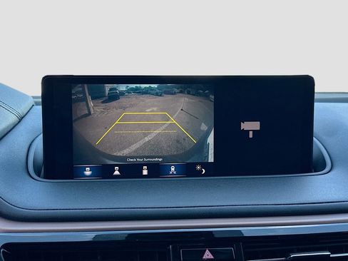 Used 2022 Acura MDX FWD w/ Technology Package image 36