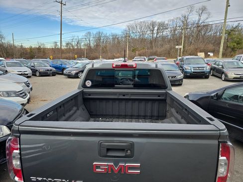 Used 2018 GMC Canyon SLT w/ Driver Alert Package image 37