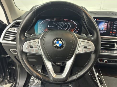 Used 2020 BMW X7 xDrive40i w/ Premium Package image 21