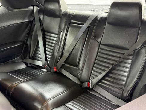 Used 2013 Dodge Challenger R/T Plus RWD image 23