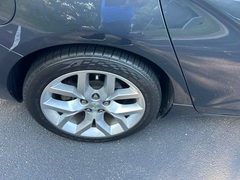 Used 2014 Chevrolet Impala LTZ FWD image 11