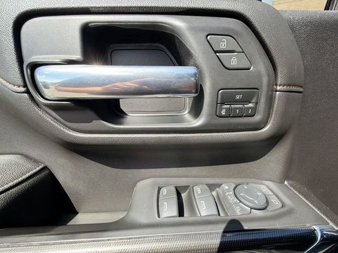 Used 2023 GMC Sierra 2500 AT4 w/ AT4 Preferred Package AWD/4WD image 22