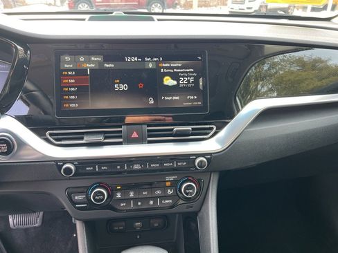 Certified 2020 Kia Niro EX Premium image 17