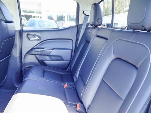 Used 2022 Chevrolet Colorado Z71 AWD/4WD image 15