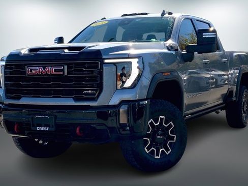 Used 2024 GMC Sierra 2500 AT4X image 12
