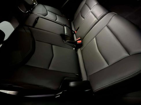 Used 2022 Cadillac XT5 Luxury image 29