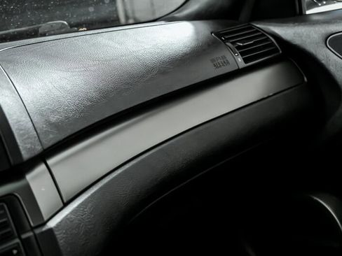 Used 2002 BMW M3 Convertible image 28