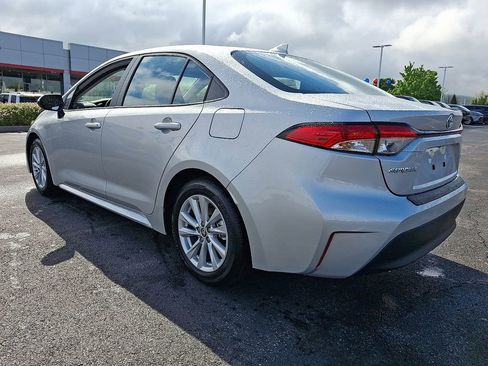 New 2026 Toyota Corolla LE FWD image 5