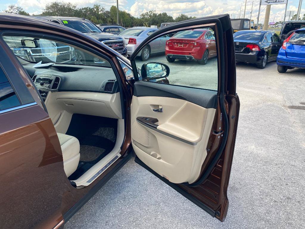 Used 2009 Toyota Venza w/ Convenience Pkg FWD image 21