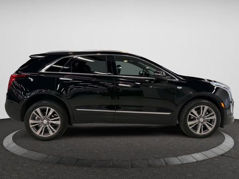 Certified 2024 Cadillac XT5 Premium Luxury image 2