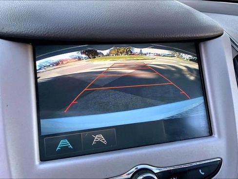 Used 2017 Chevrolet Cruze LS image 19