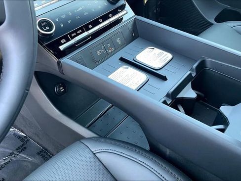 New 2026 Hyundai Santa Fe Calligraphy image 8