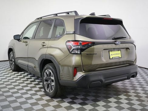 Used 2026 Subaru Forester Premium AWD/4WD image 4