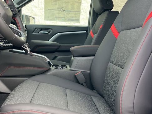 New 2026 Chevrolet Colorado Z71 image 8