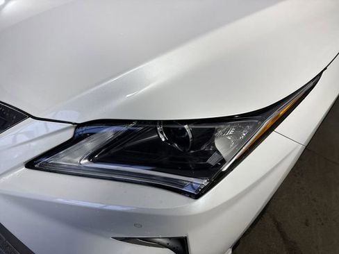 Used 2019 Lexus RX 450h AWD image 29