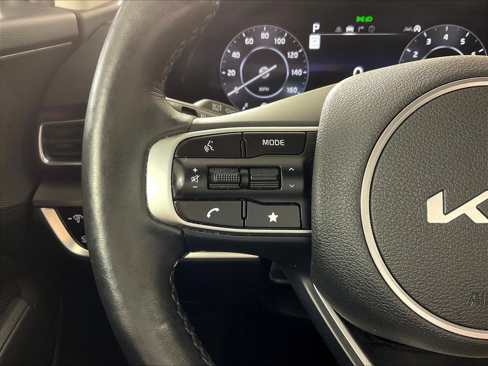Used 2024 Kia Sportage SX AWD/4WD image 11