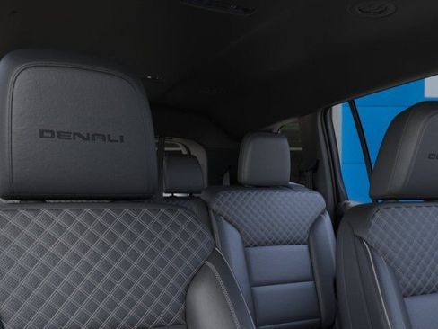 New 2026 GMC Acadia Denali AWD/4WD image 24