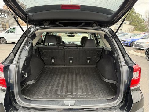 Used 2018 Subaru Outback 2.5i Limited image 42