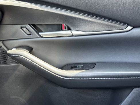 New 2025 MAZDA CX-30 AWD 2.5 S w/ Select Sport Pkg image 25