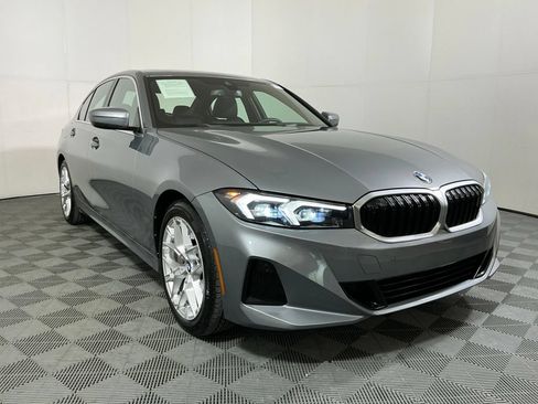 Certified 2025 BMW 330i Sedan w/ Convenience Package RWD image 3