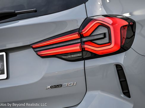 Used 2024 BMW X3 xDrive30i w/ M Sport Package image 16